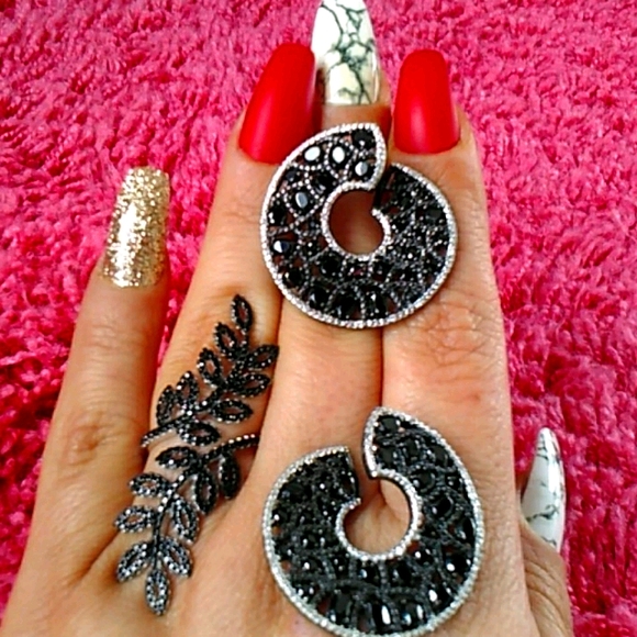 Unique Black Spinel Gemstone Swirl Hoop Earrings Sterling Silver - Picture 1 of 12